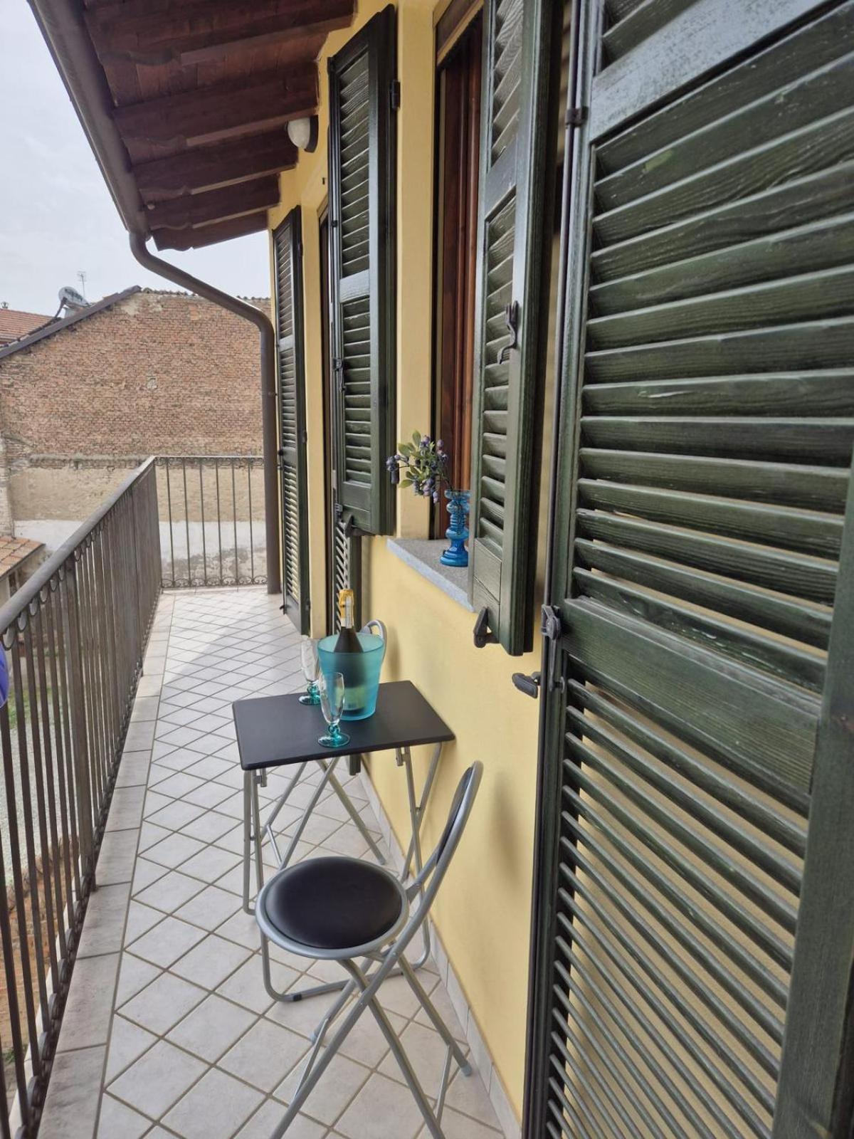 Nonnos Panorama Apartment Nizza Monferrato Luaran gambar