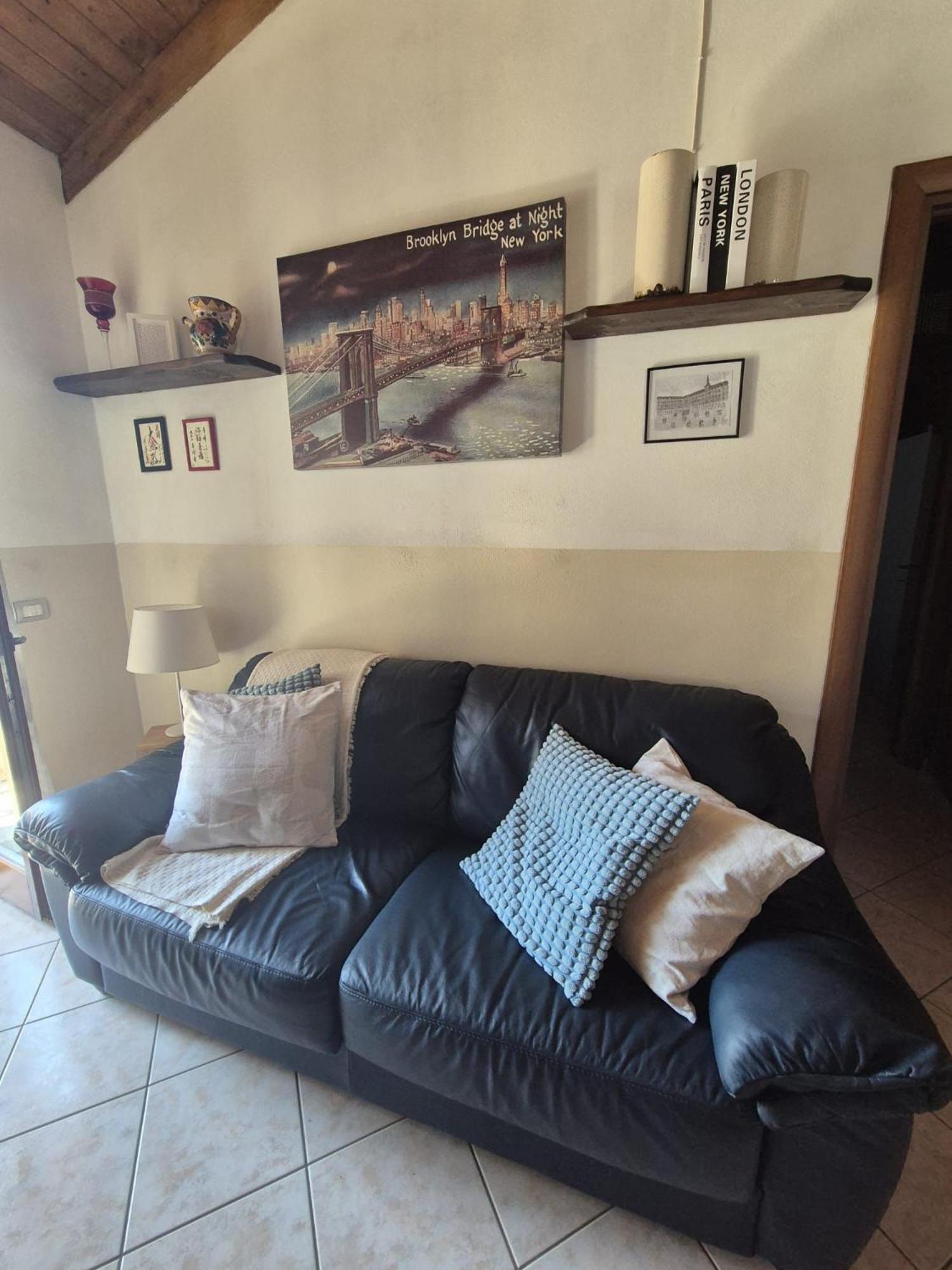 Nonnos Panorama Apartment Nizza Monferrato Luaran gambar