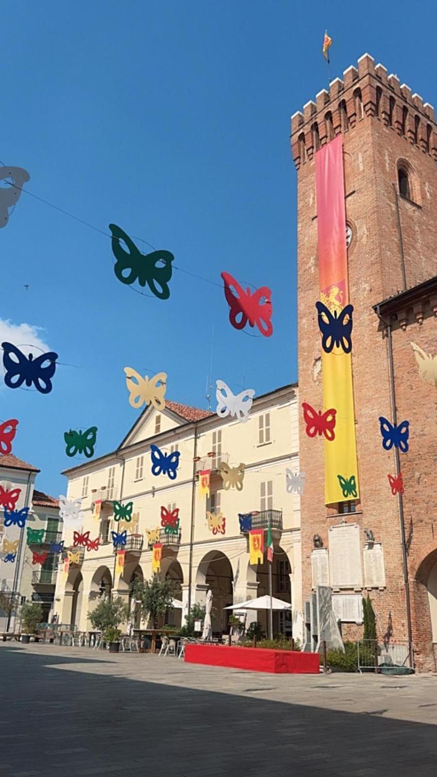 Nonnos Panorama Apartment Nizza Monferrato Luaran gambar